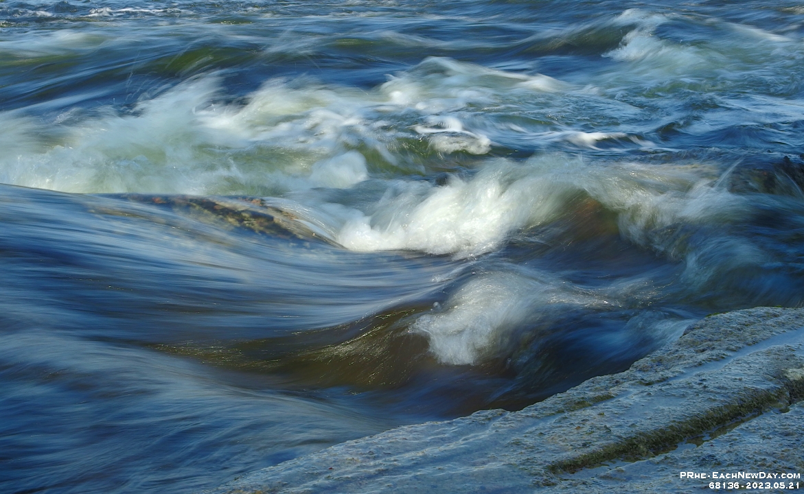 68136CrLe - Victoria Day Weekend getaway with Beth to Peterborough - Exploring Burleigh Falls